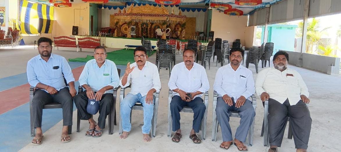 స్థానిక సంస్థల ఎన్నికల్లో సర్వే ప్రకారం బీసీలకు 56% రిజర్వేషన్లు ఇవ్వాలి: చింతకింది కుమారస్వామి