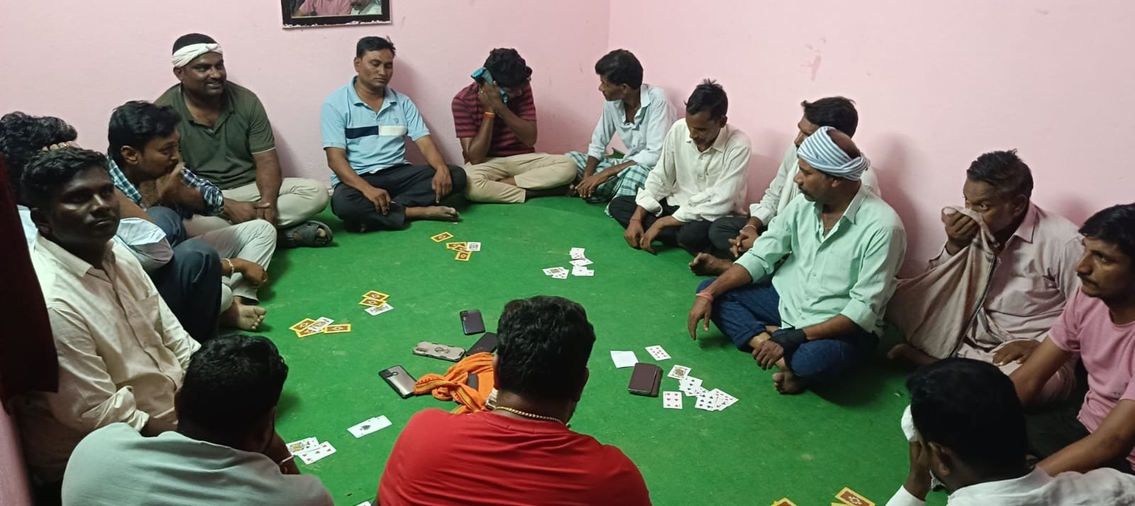 15 మంది పేకాట రాయుళ్ల అరెస్ట్ - రూరల్ సీఐ కె ఫణిదర్.