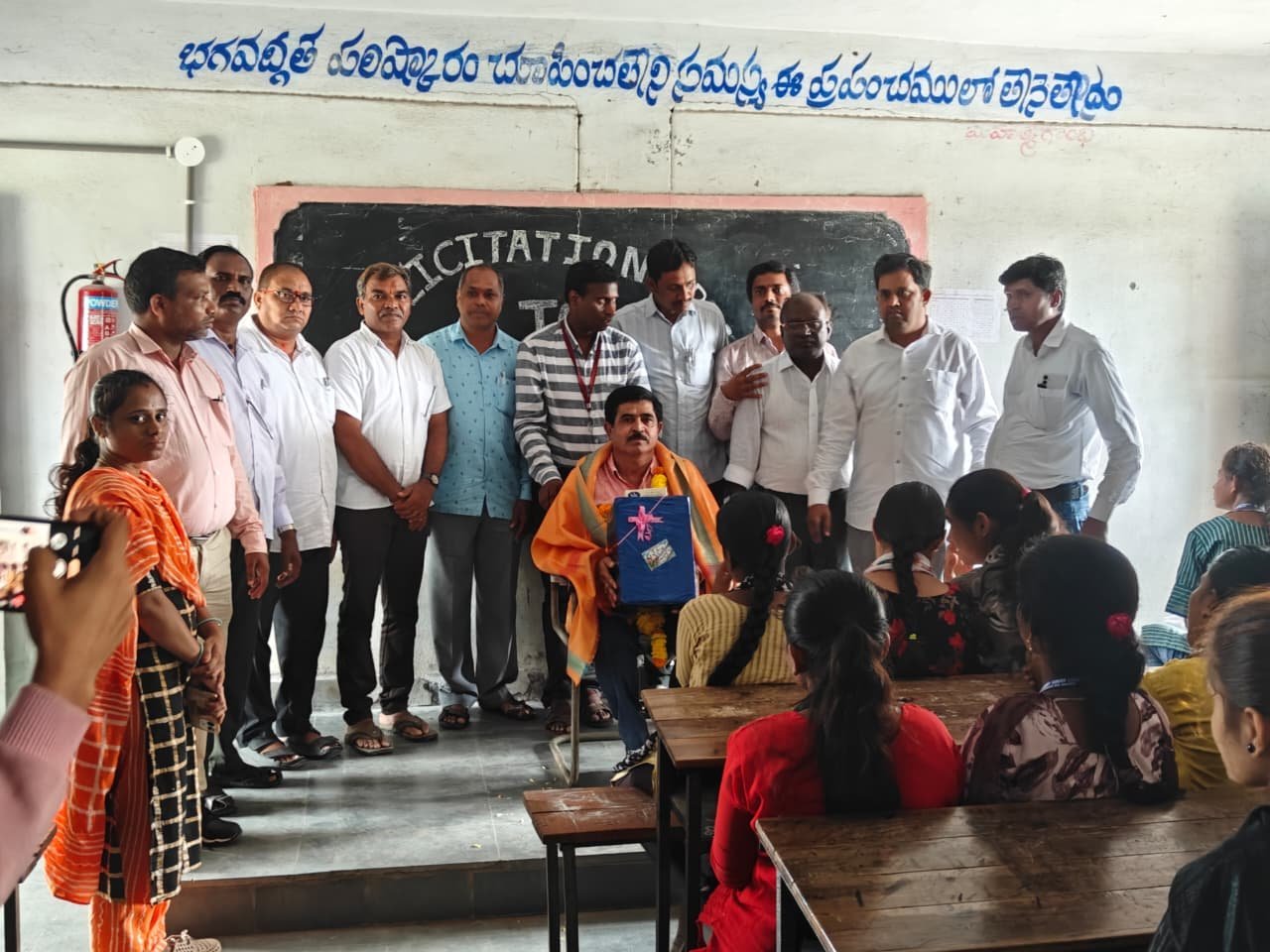 పదోన్నతి పొందిన రాథోడ్ శ్రావణ్ కు ఘన సన్మానం